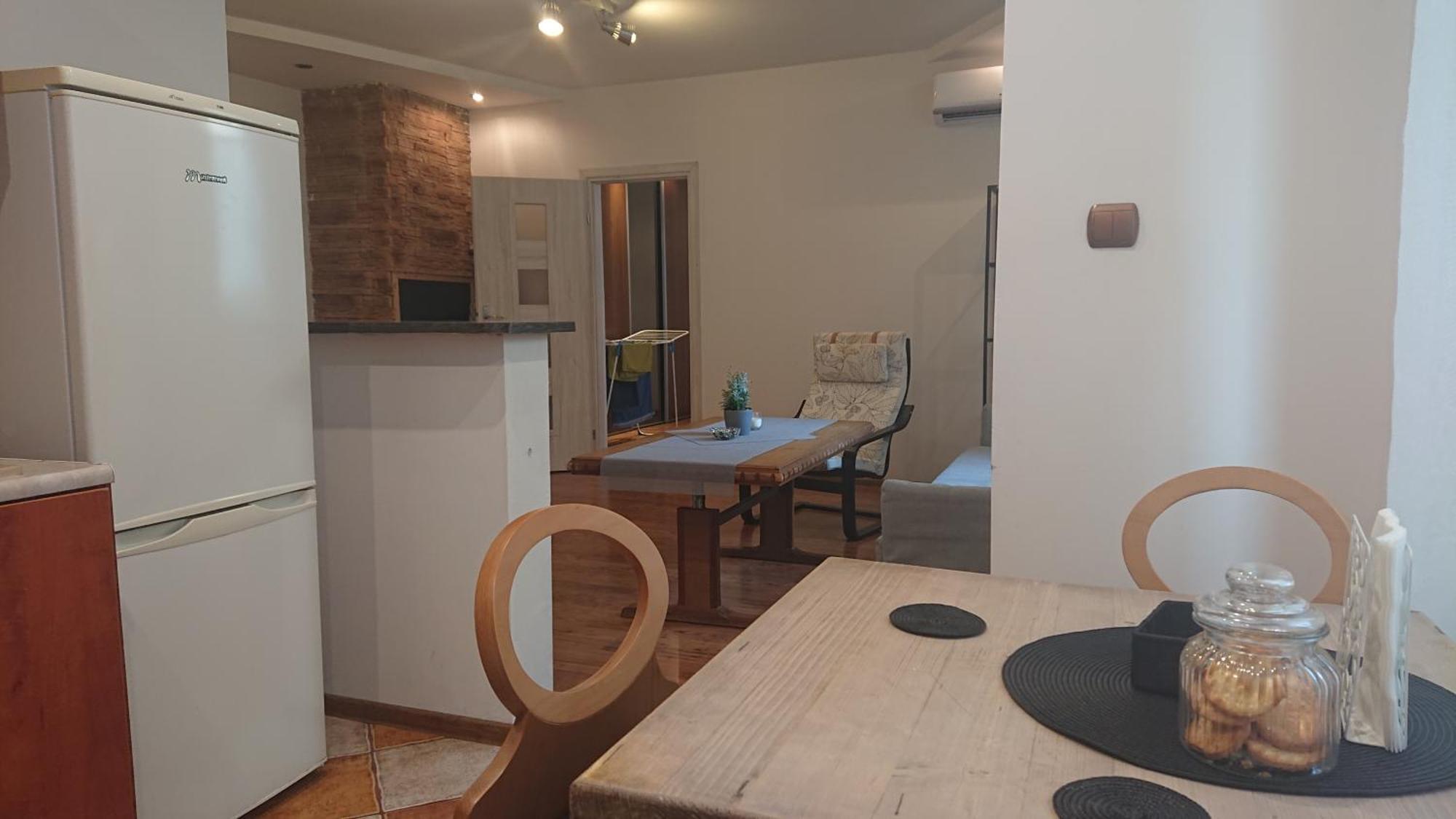 Apartamenty Nad Stonehenge Dąbrowa Górnicza Habitación foto