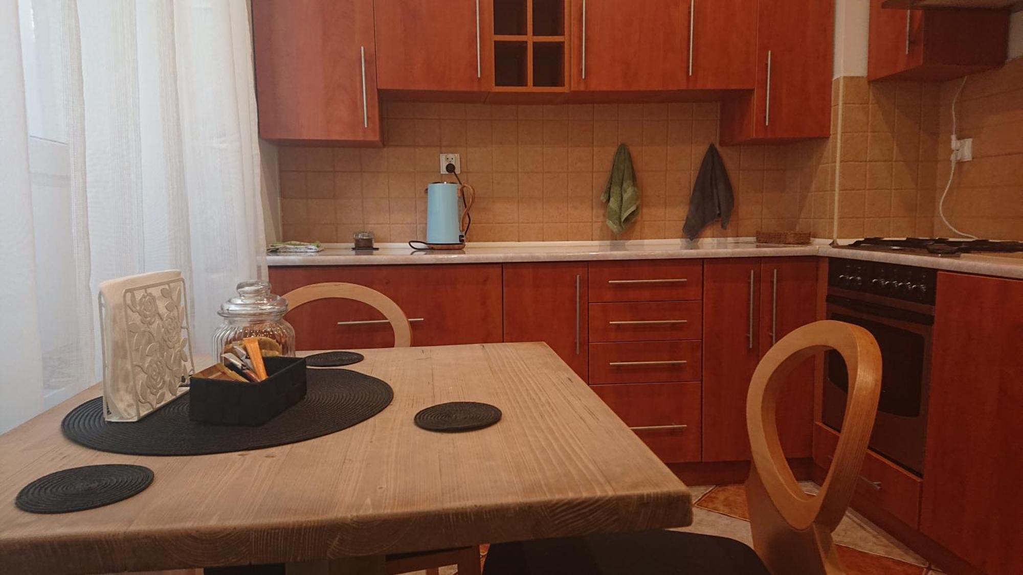 Apartamenty Nad Stonehenge Dąbrowa Górnicza Habitación foto